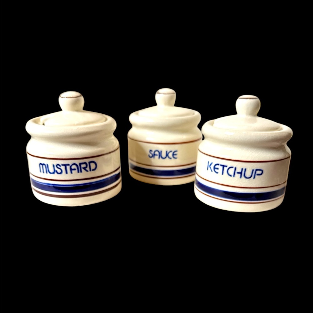 Set of 3 Vintage Ceramic Condiment Containers with lids. (3-I)